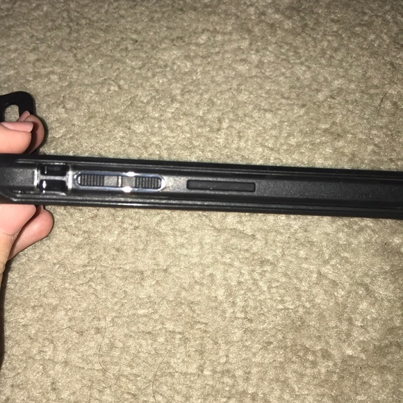 Brand new IPhone X Under Armour phone case - Picture 5 of 8